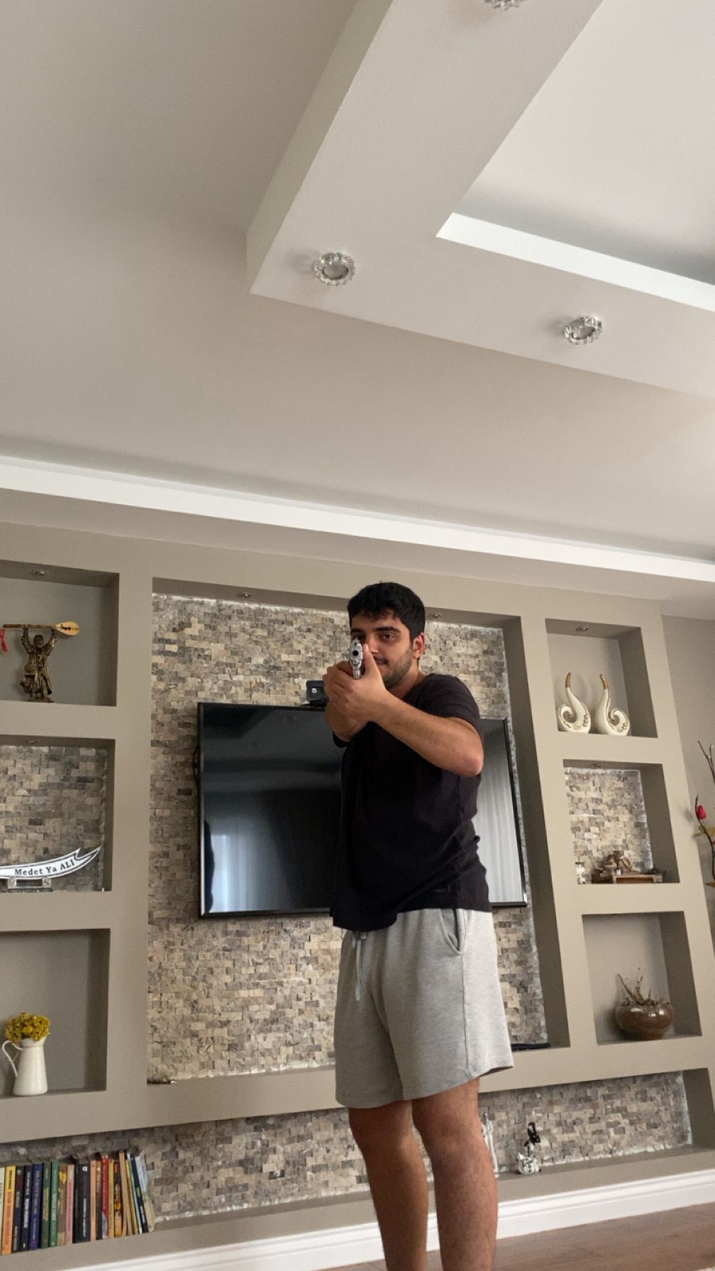 Babama Silah Çektim